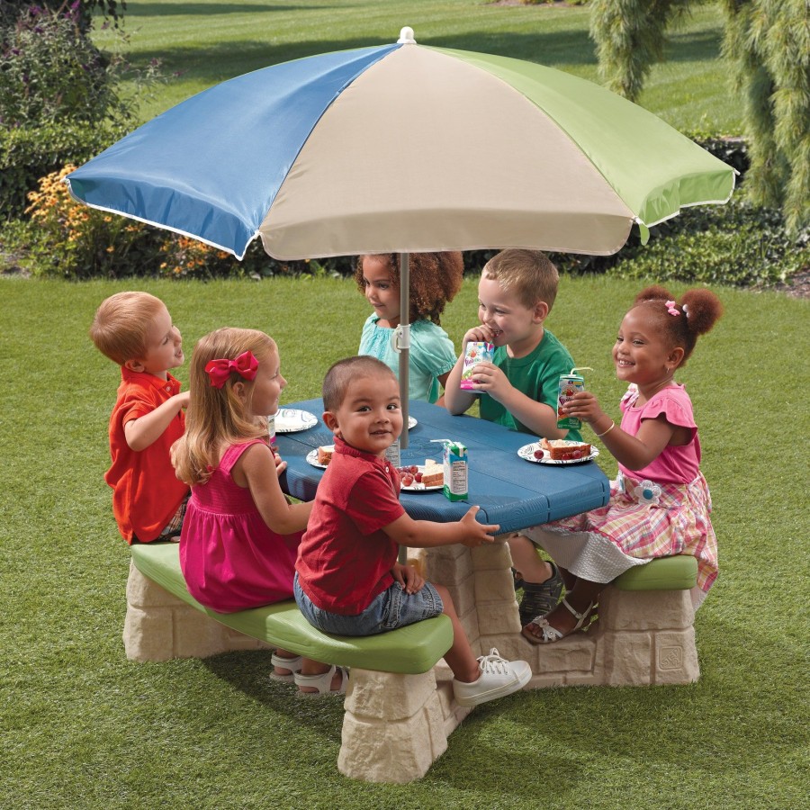 Kids Step2 Picnic Tables | Naturally Playful® Picnic Table With Umbrella