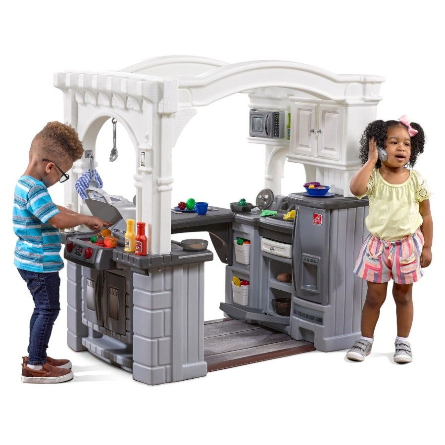 Kids Step2 Play Kitchens | Grand Walk-In Classic Kitchen & Grill | Step2